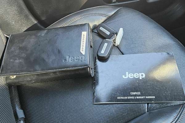 2020 Jeep Compass Limited (AWD) M6 MY20