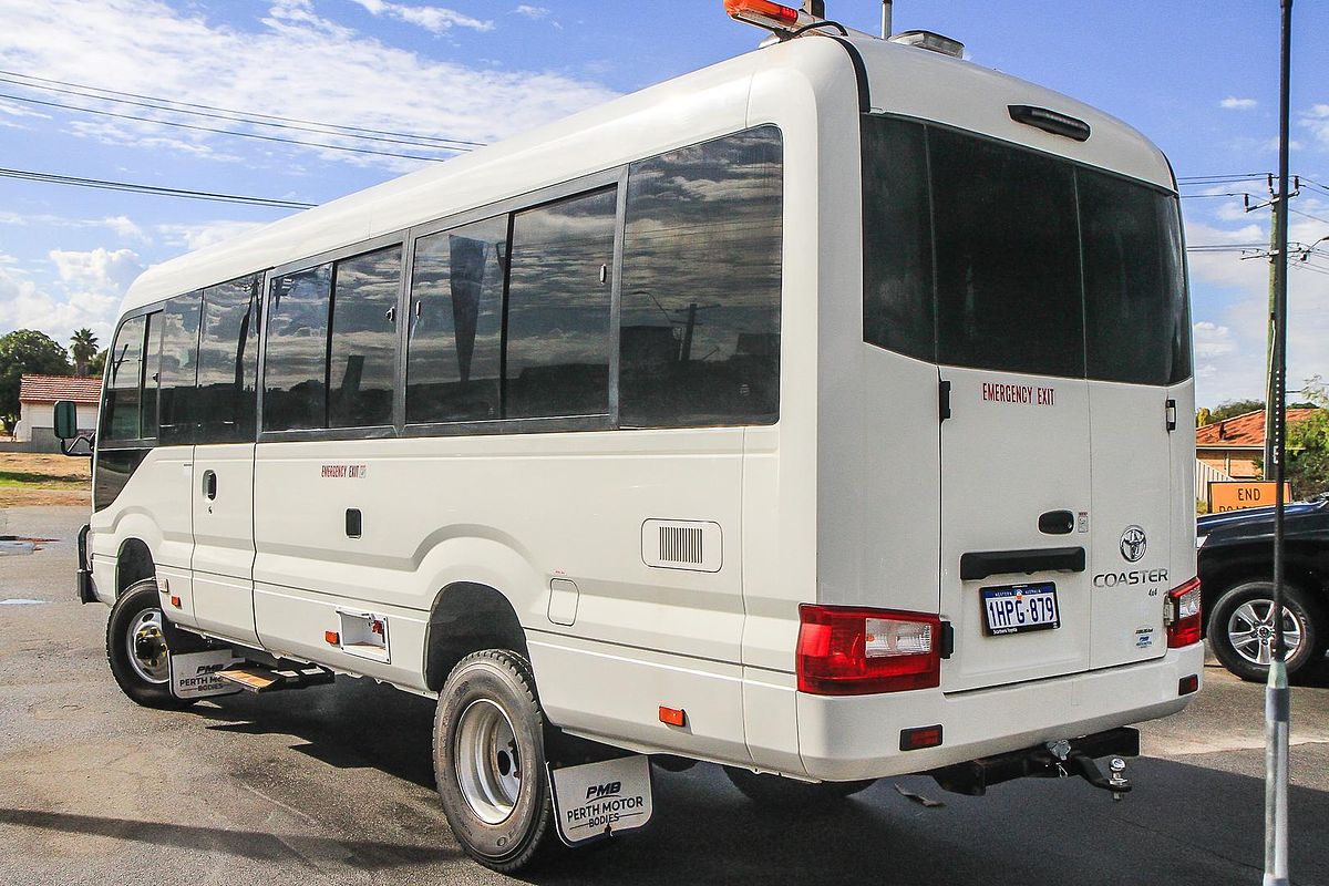 2022 Toyota Coaster Deluxe GDB70R