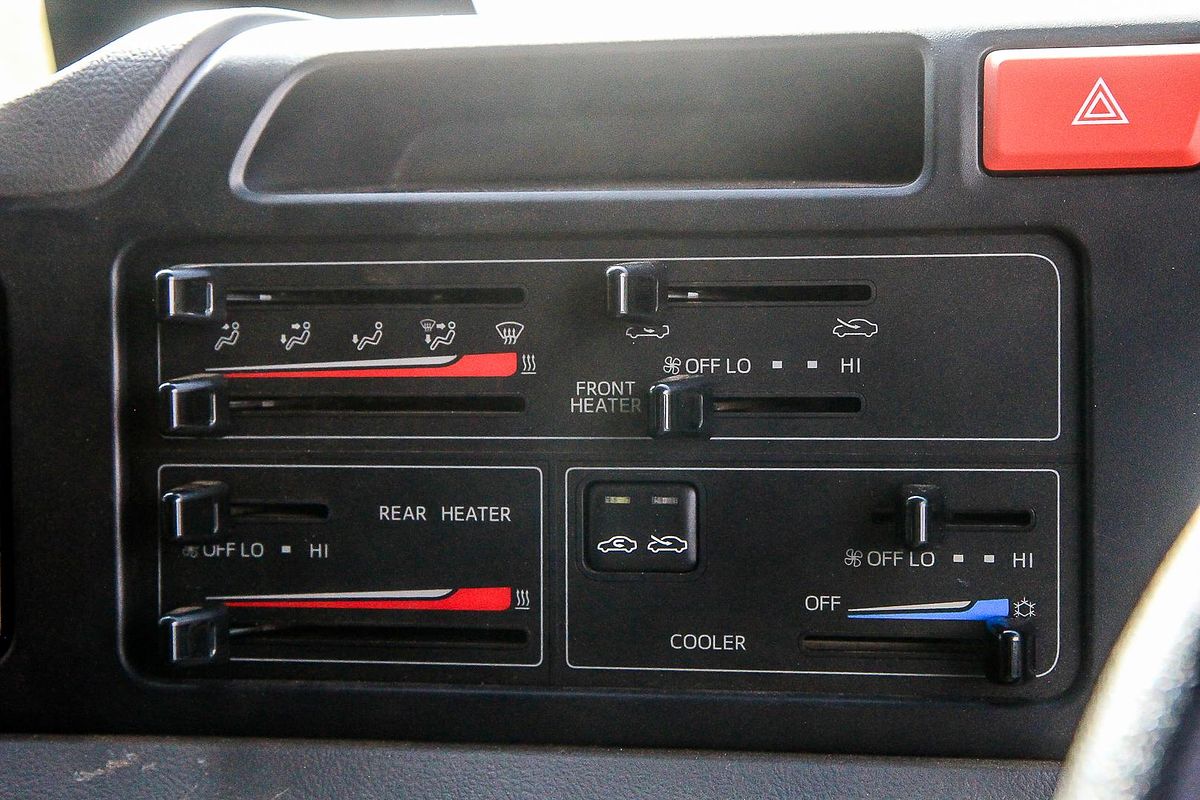 2022 Toyota Coaster Deluxe GDB70R