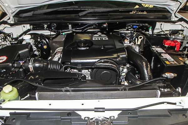 2015 Mitsubishi Challenger PC