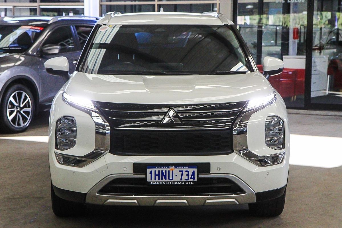 2022 Mitsubishi Outlander LS ZM