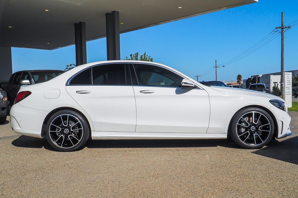 2019 Mercedes-Benz C-Class C300 W205