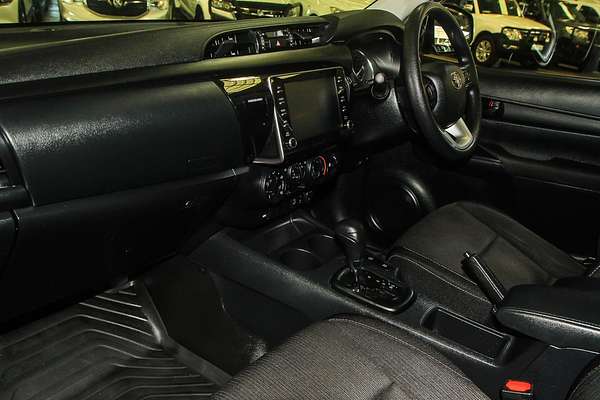 2020 Toyota Hilux SR GUN126R 4X4