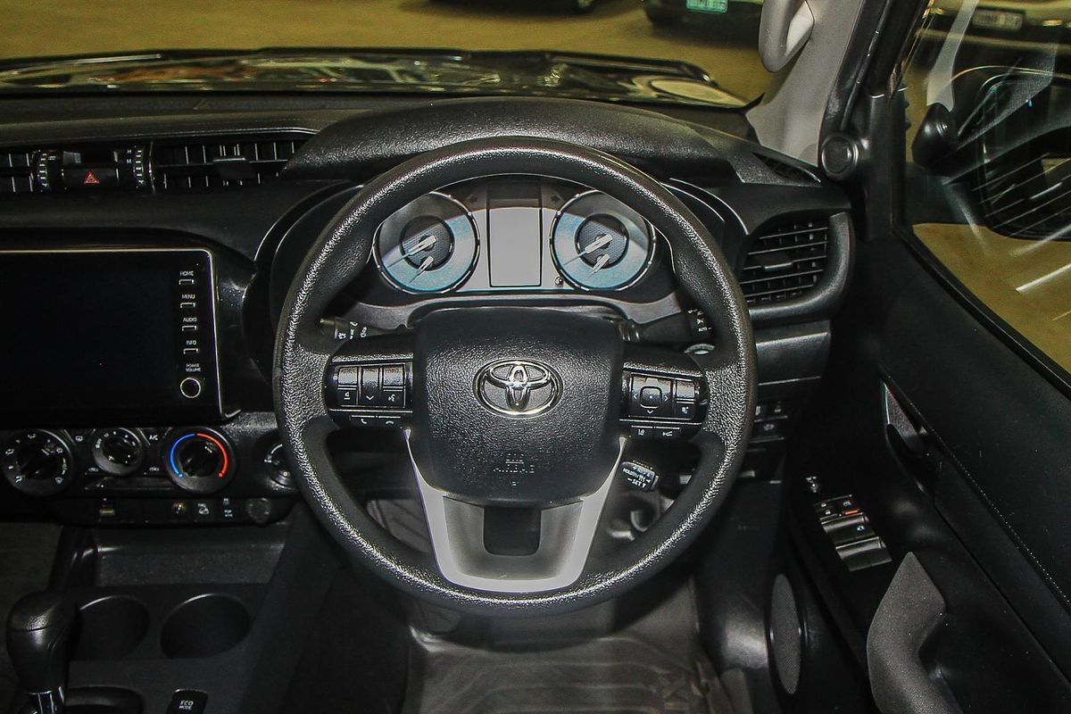 2020 Toyota Hilux SR GUN126R 4X4