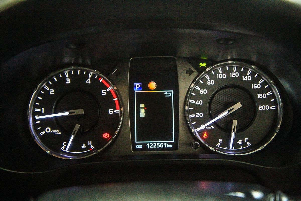 2020 Toyota Hilux SR GUN126R 4X4