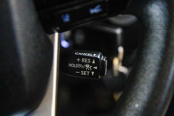 2020 Toyota Hilux SR GUN126R 4X4