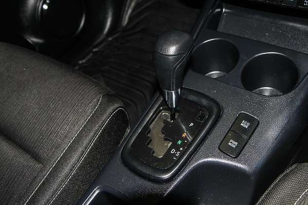 2020 Toyota Hilux SR GUN126R 4X4
