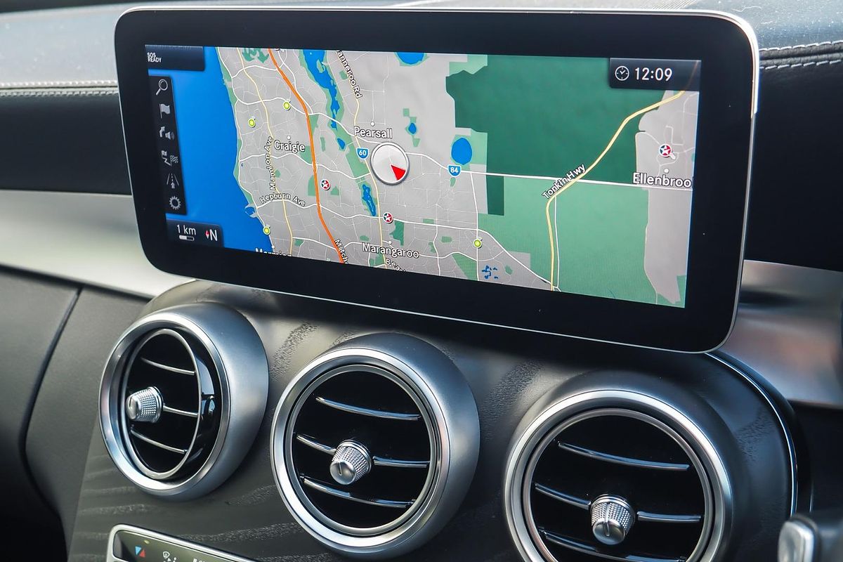 2019 Mercedes-Benz C-Class C300 W205