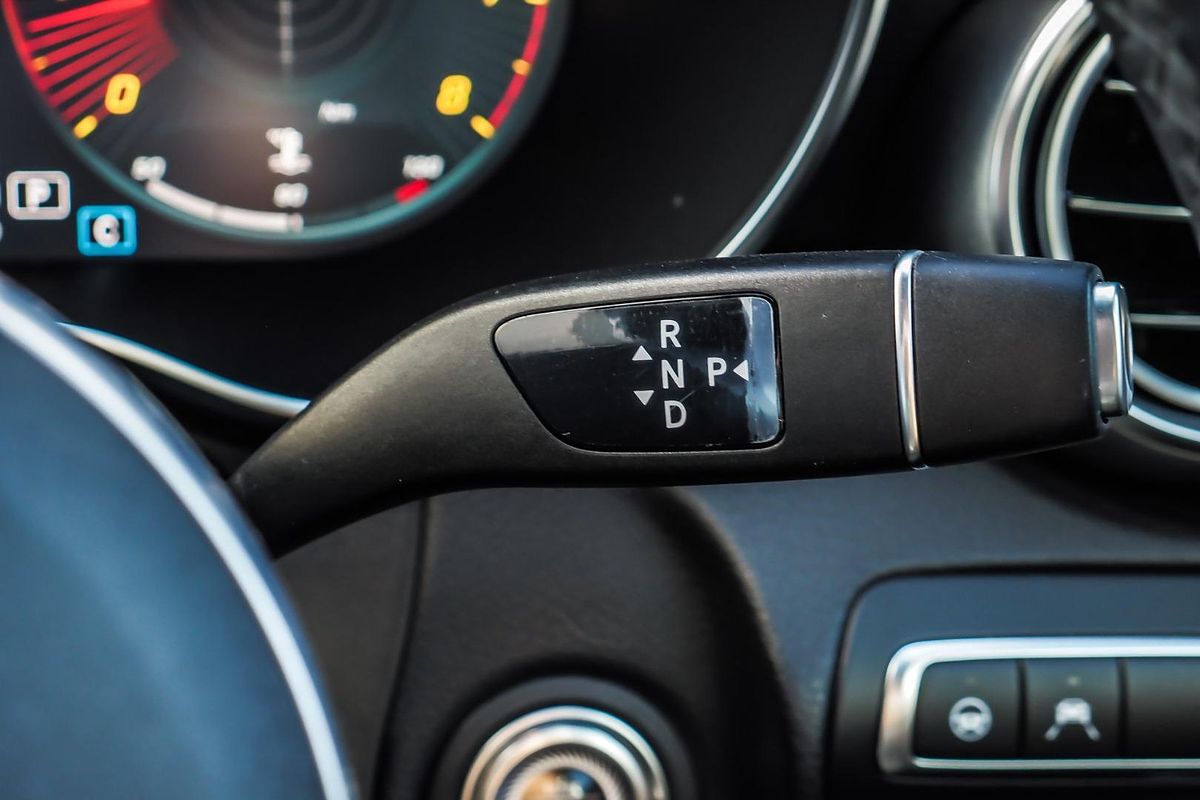 2019 Mercedes-Benz C-Class C300 W205