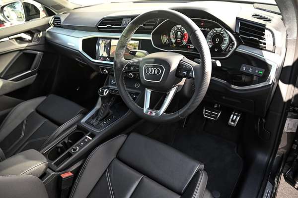 2024 Audi Q3 40 TFSI S line F3
