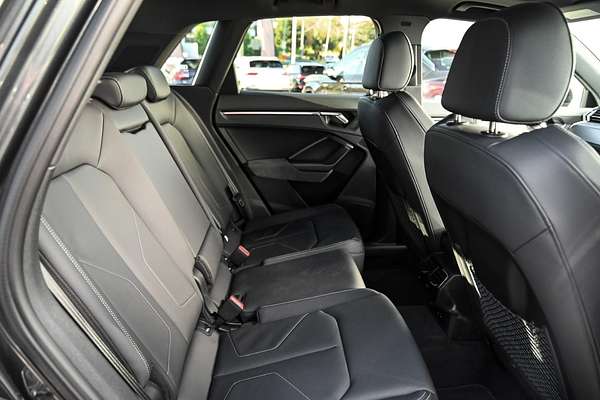 2024 Audi Q3 40 TFSI S line F3