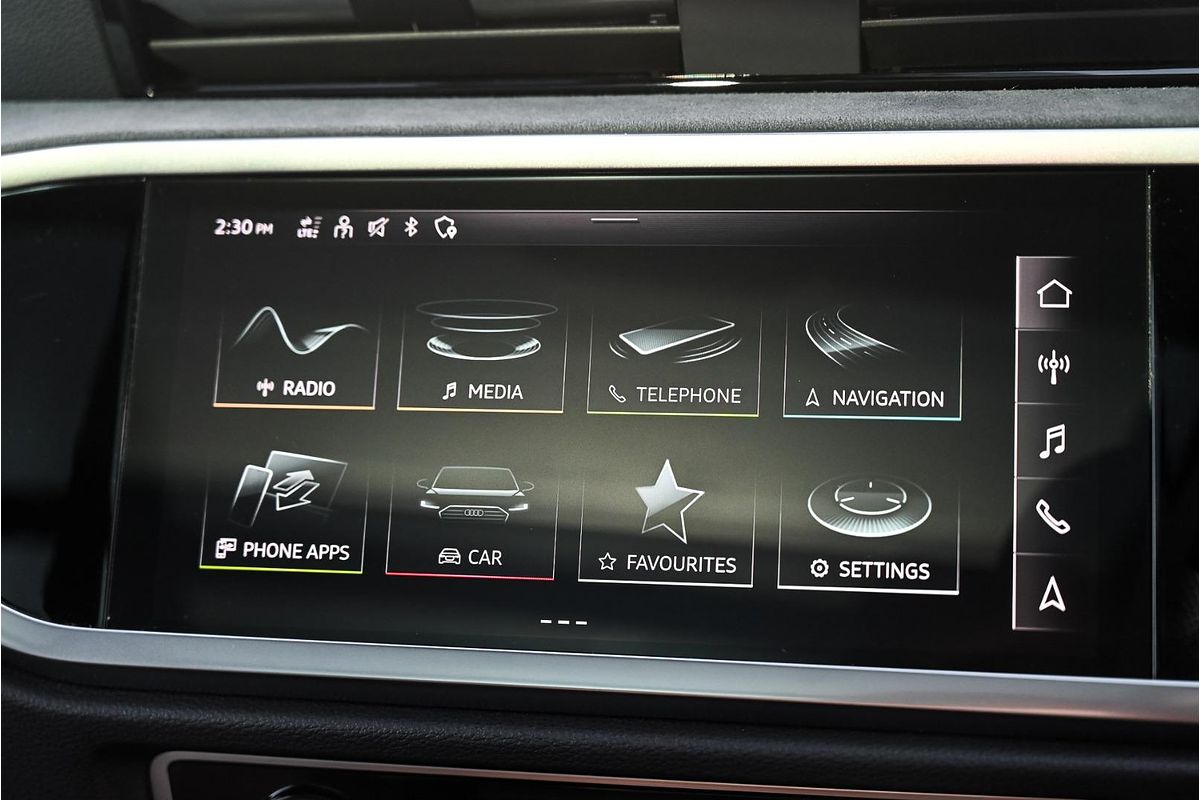 2024 Audi Q3 40 TFSI S line F3