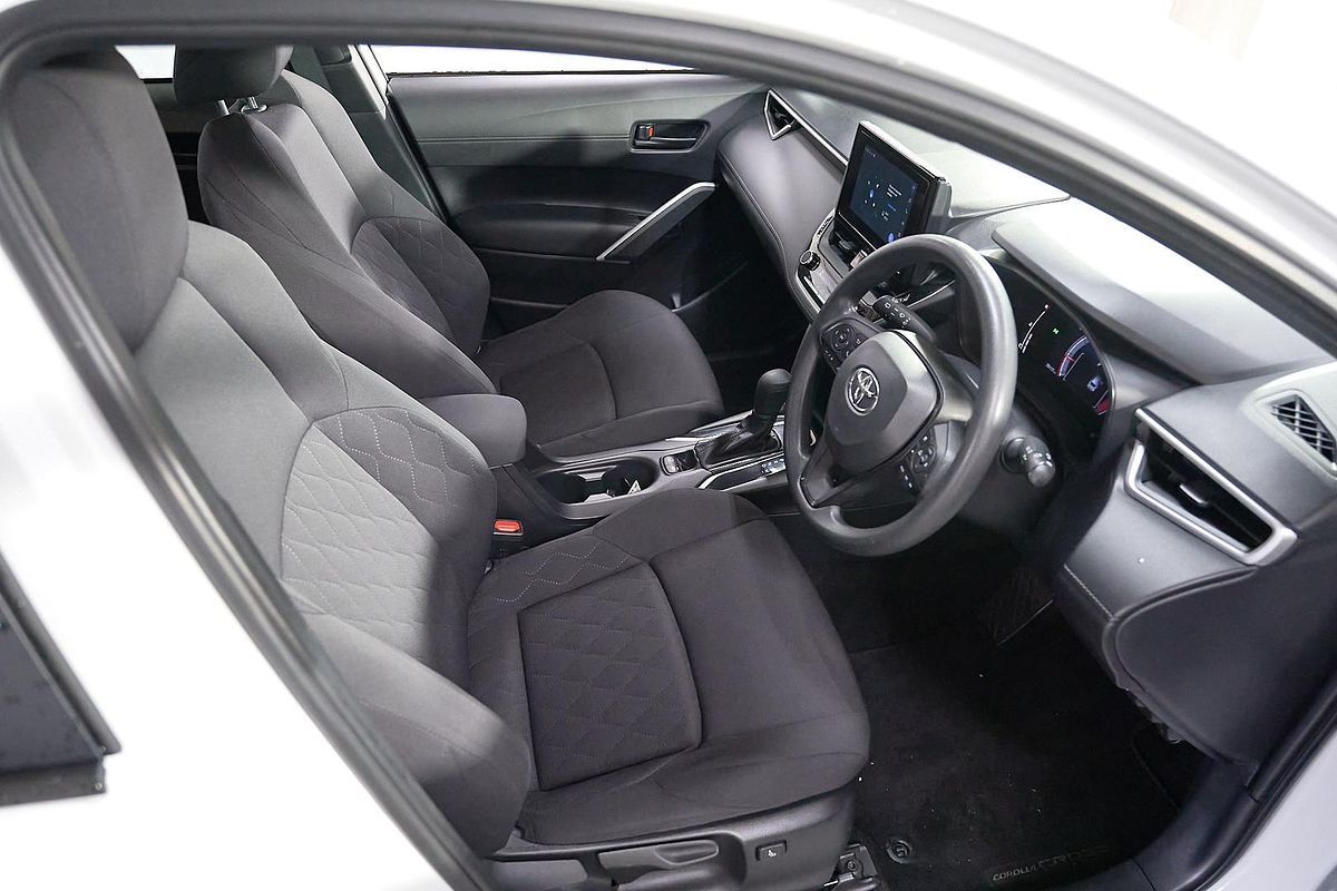 2023 Toyota Corolla Cross GX MXGA10R