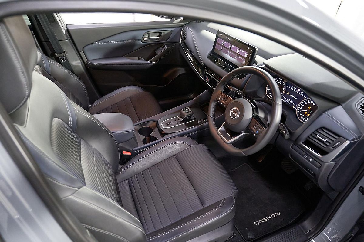 2023 Nissan QASHQAI ST-L J12