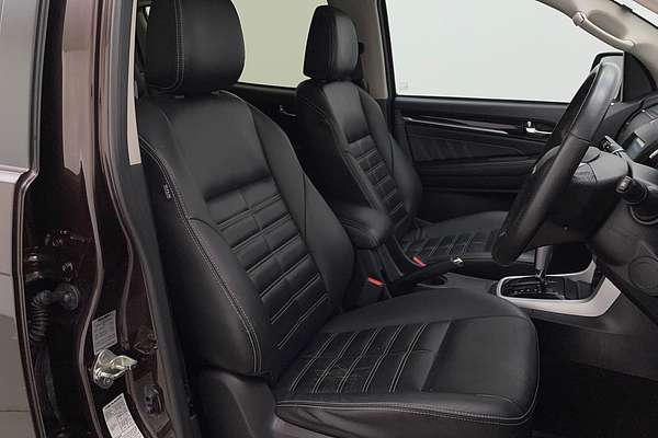 2019 Isuzu MU-X LS-T