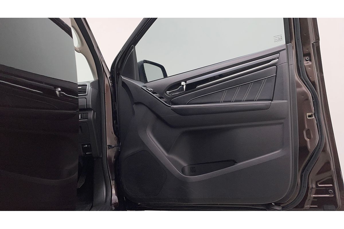 2019 Isuzu MU-X LS-T