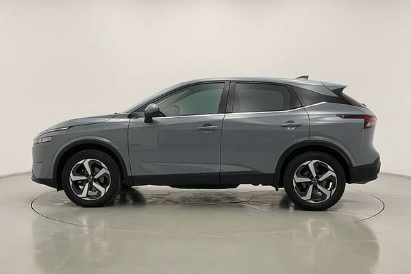 2023 Nissan QASHQAI ST+ J12