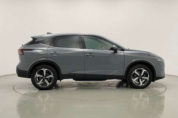 2023 Nissan QASHQAI ST+ J12