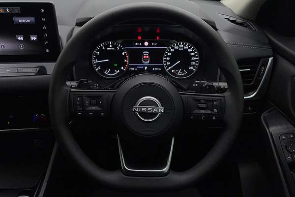 2023 Nissan QASHQAI ST+ J12