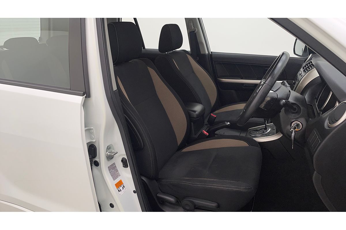 2017 Suzuki Grand Vitara Navigator JB