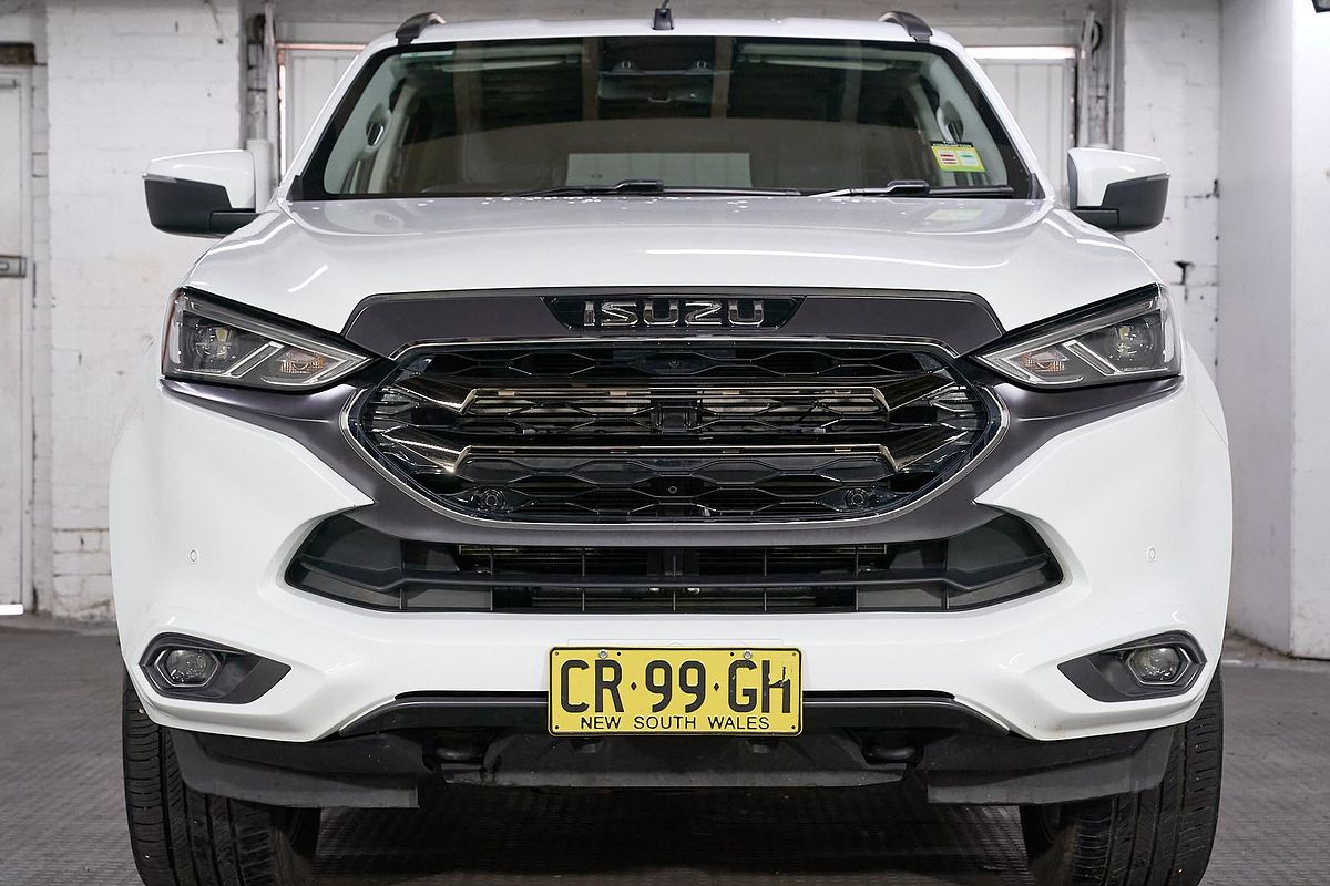 2023 Isuzu MU-X LS-T