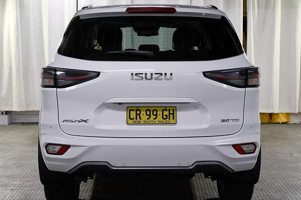 2023 Isuzu MU-X LS-T