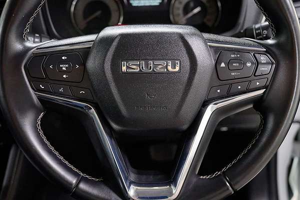 2023 Isuzu MU-X LS-T