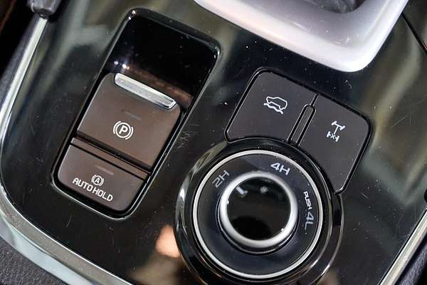 2023 Isuzu MU-X LS-T