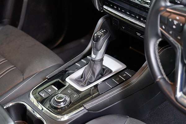 2023 Isuzu MU-X LS-T