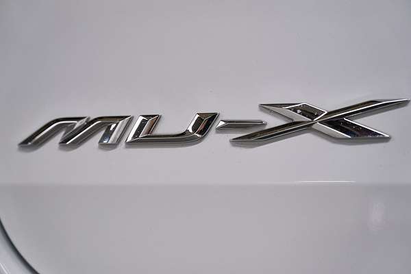 2023 Isuzu MU-X LS-T