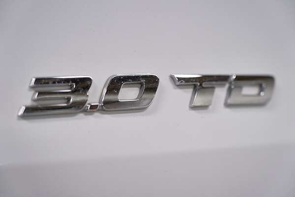 2023 Isuzu MU-X LS-T