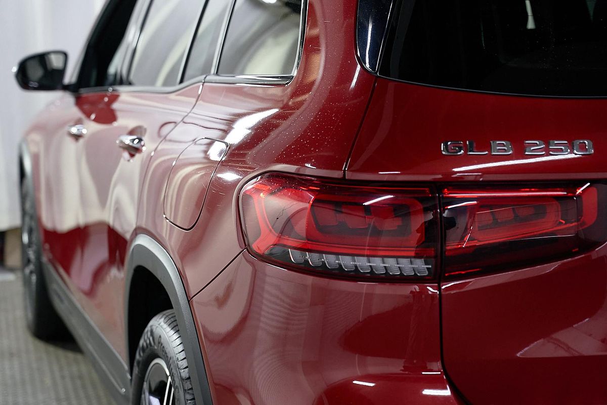 2021 Mercedes-Benz GLB-Class GLB250 X247