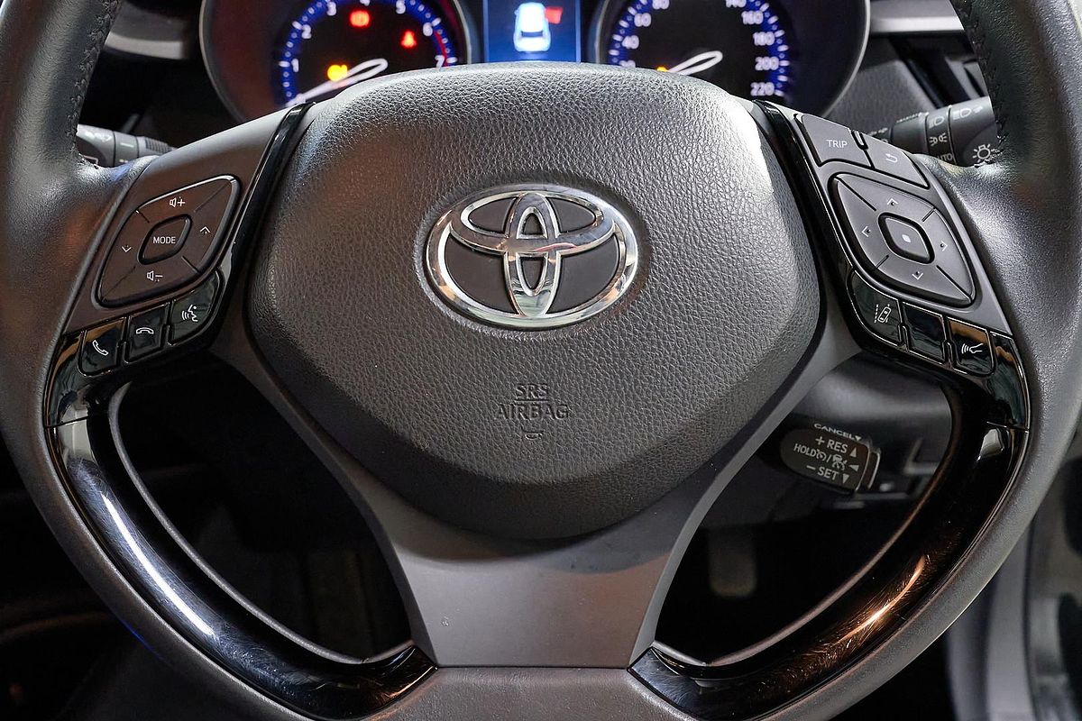 2023 Toyota C-HR GXL NGX10R