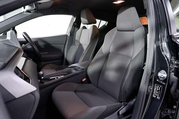 2023 Toyota C-HR GXL NGX10R
