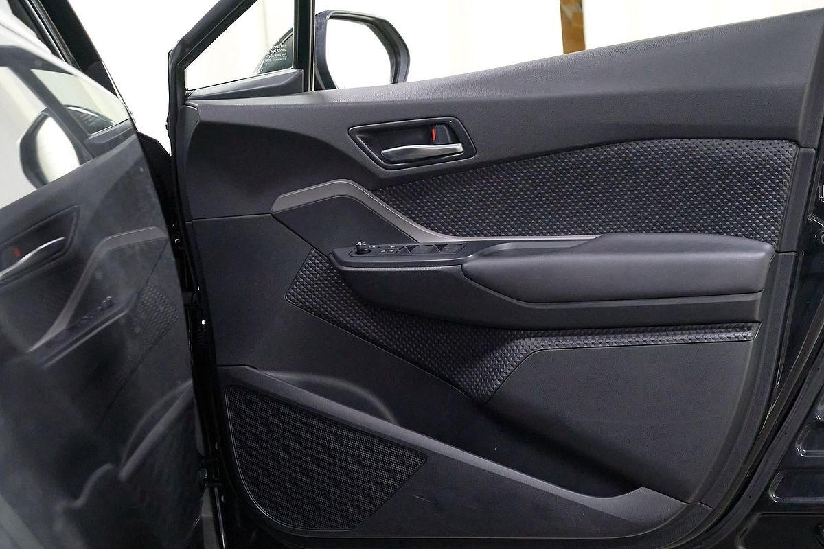 2023 Toyota C-HR GXL NGX10R