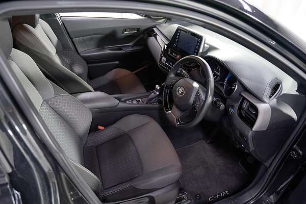2023 Toyota C-HR GXL NGX10R