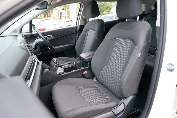 2023 Kia Sportage S NQ5
