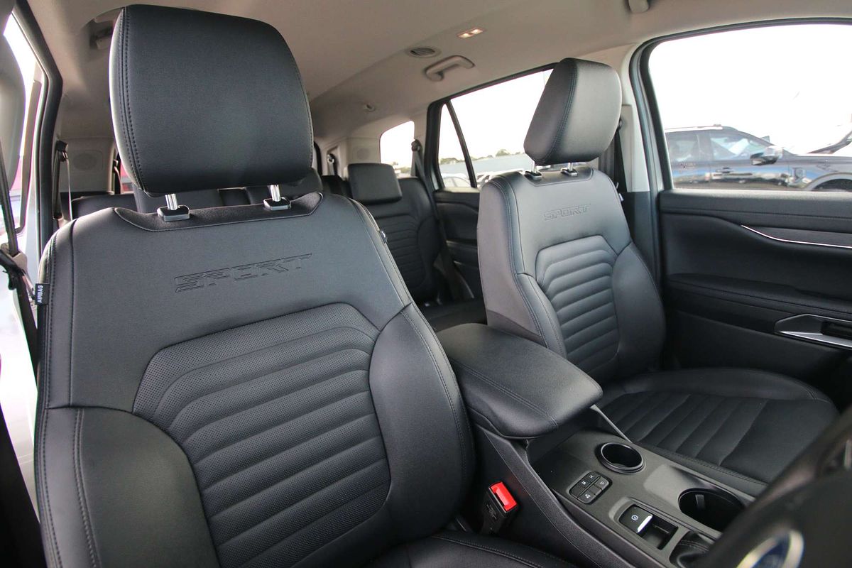2024 Ford Everest Sport