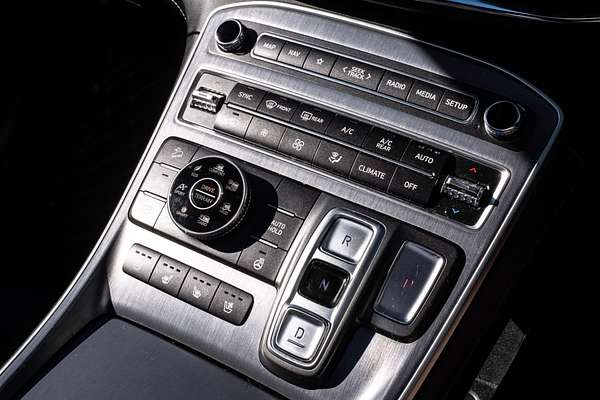 2022 Hyundai Santa Fe Highlander TM.V4
