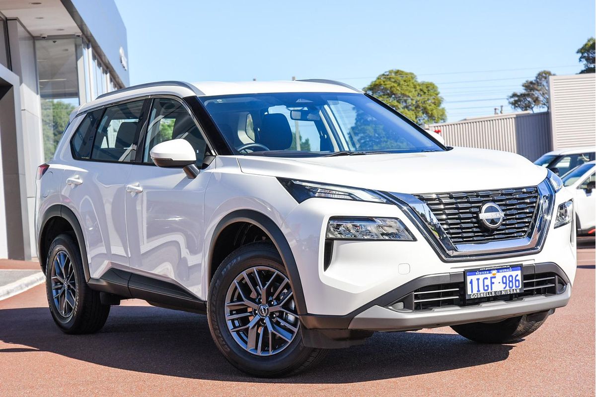 2024 Nissan X-TRAIL ST T33