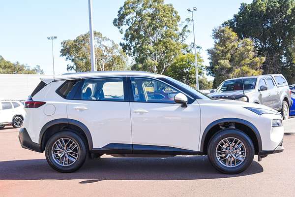 2024 Nissan X-TRAIL ST T33