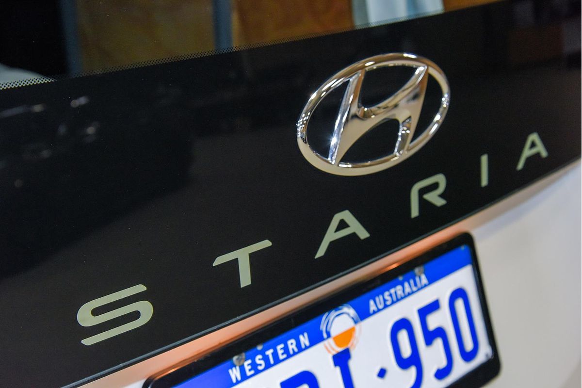 2022 Hyundai STARIA LOAD US4.V1