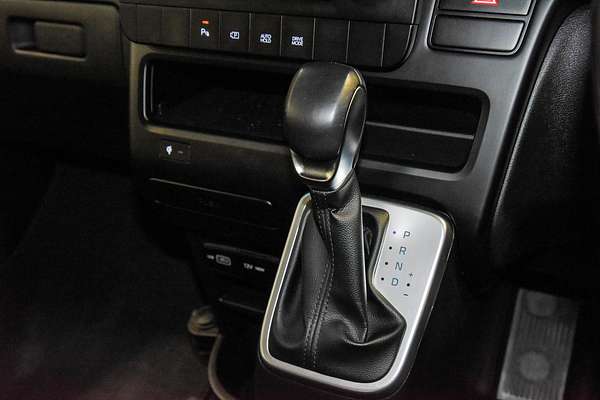 2022 Hyundai STARIA LOAD US4.V1