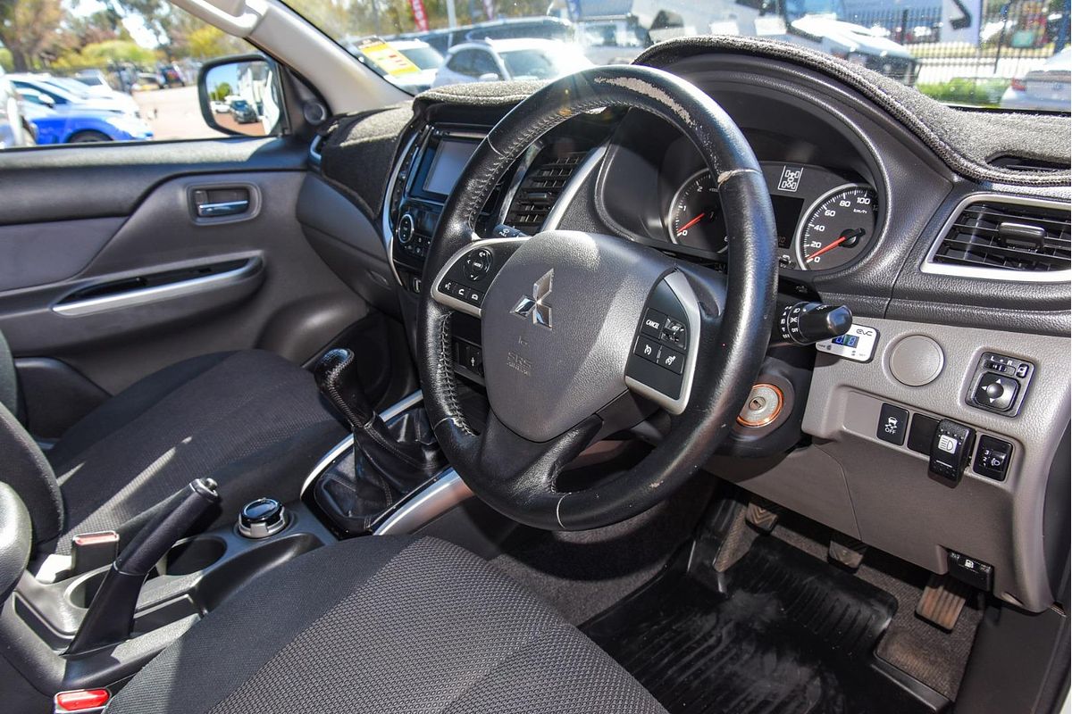 2016 Mitsubishi Triton GLS MQ 4X4
