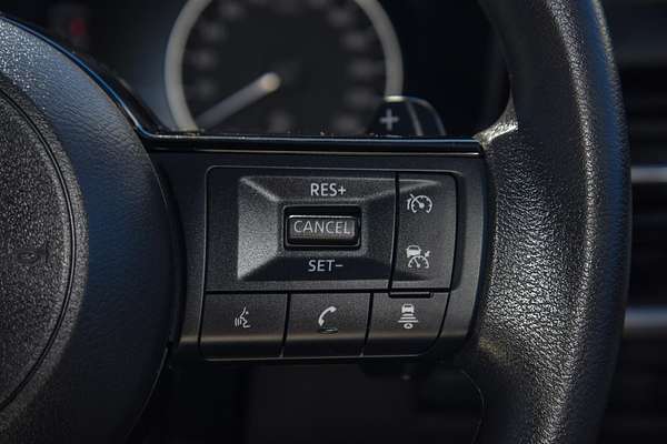 2024 Nissan X-TRAIL ST T33