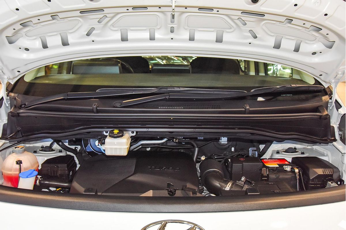 2022 Hyundai STARIA LOAD US4.V1
