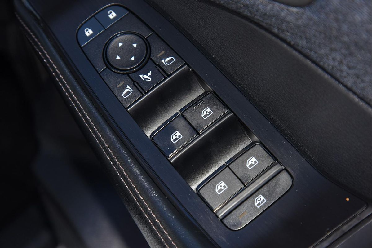 2024 Nissan X-TRAIL ST T33