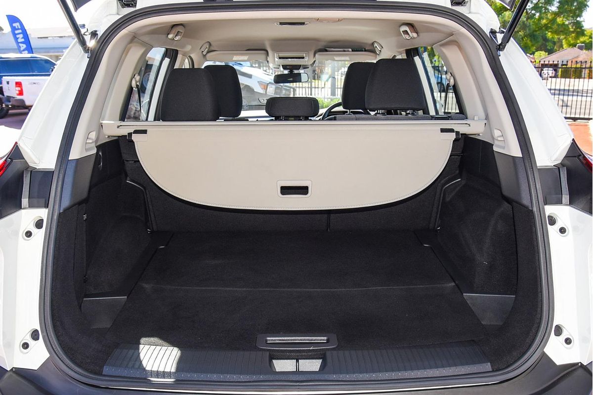 2024 Nissan X-TRAIL ST T33