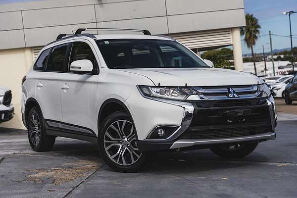 2016 Mitsubishi Outlander XLS ZK