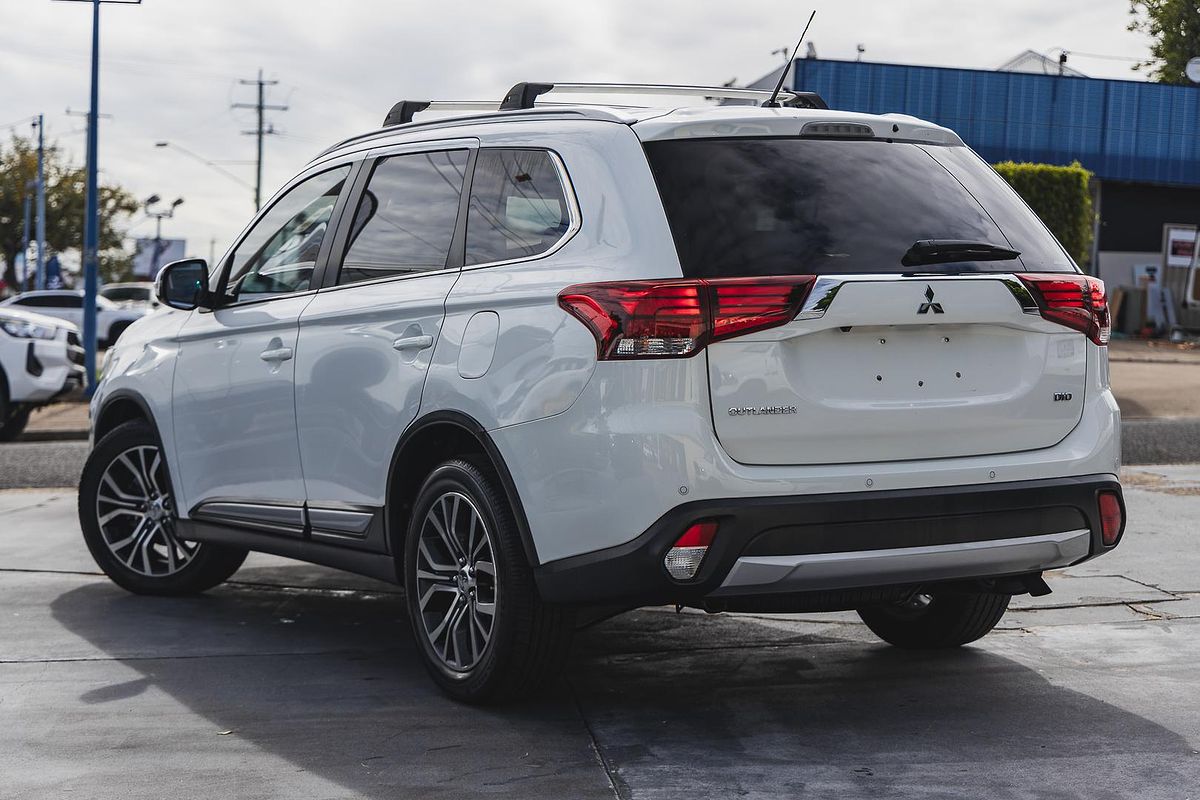 2016 Mitsubishi Outlander XLS ZK